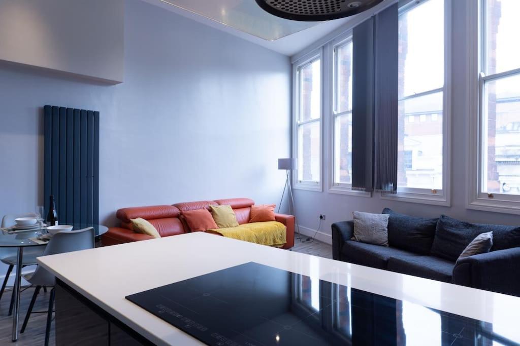 Spacious Apartment In City Centre - Free Parking Νότιγχαμ Εξωτερικό φωτογραφία