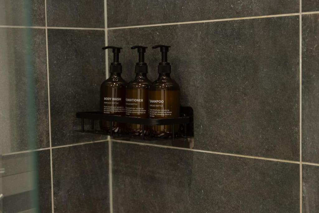 Spacious Apartment In City Centre - Free Parking Νότιγχαμ Εξωτερικό φωτογραφία